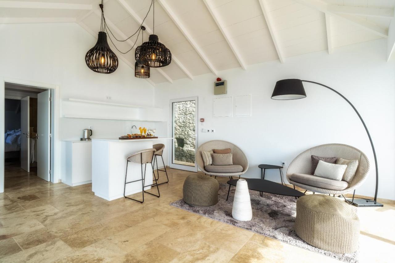 Escarpa - The Madeira Hideaway Hotel ปอนตา ดู โซล ภายนอก รูปภาพ