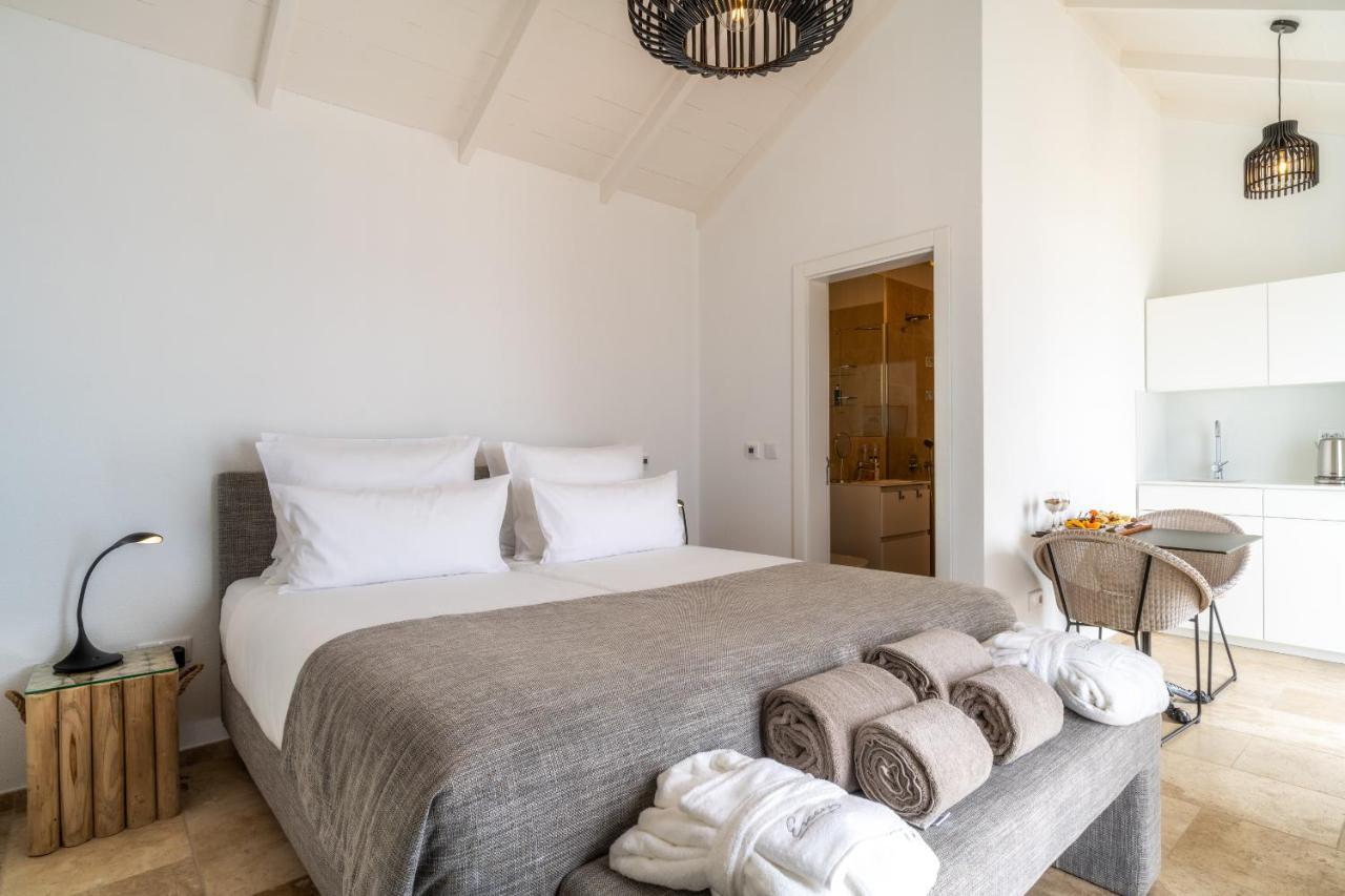 Escarpa - The Madeira Hideaway Hotel ปอนตา ดู โซล ภายนอก รูปภาพ